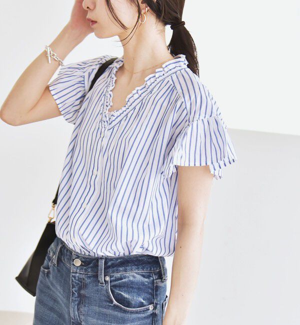 quaranciel「quaranciel:〈手洗い可能〉コットン フリルネック フレアスリーブ ブラウス」|シャツ・ブラウス|ライトブルー