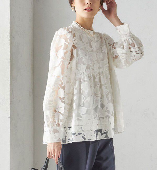 SHIPS for women「〈手洗い可能〉IPEKER オパール加工 ウエスト 切替え ブラウス」|シャツ・ブラウス|オフホワイト