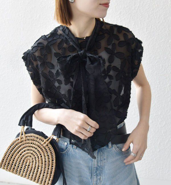 SHIPS any「SHIPS any:〈手洗い可能〉シアー フラワー ジャカード ボウタイ フレンチ ブラウス」|シャツ・ブラウス|