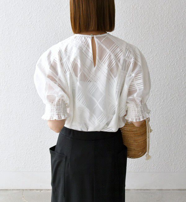 SHIPS any「SHIPS any:〈洗濯機可能〉シアー チェック ドルマン シャーリング パフ ブラウス」|シャツ・ブラウス|