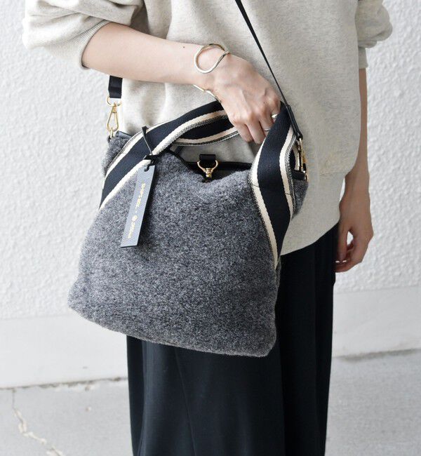 SHIPS any「《追加予約》【SHIPS any別注】Folna: 2WAY ライン リバーシブル ショルダー バッグ」|ショルダー・メッセンジャー|