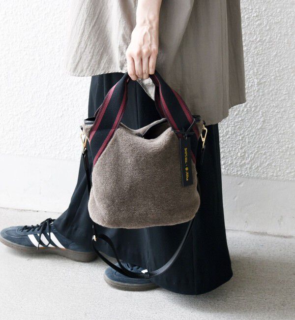 SHIPS any「《追加予約》【SHIPS any別注】Folna: 2WAY ライン リバーシブル ショルダー バッグ」|ショルダー・メッセンジャー|