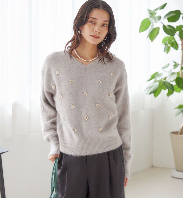 SHIPS for women「〈手洗い可能〉フォックス ビジュー Vネック ニット」|ニット・セーター|