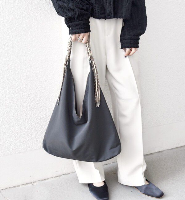 SHIPS any「《予約》SHIPS any: A4 Vカット コードハンドル トート バッグ」|トートバッグ|ブラック