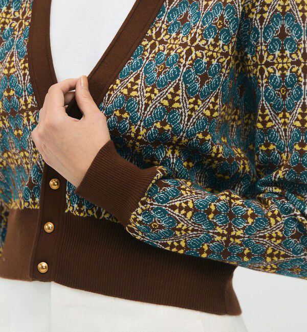 CABaN「コットンカシミヤストレッチ ジャカードプリントVネックカーディガン」|カーディガン|