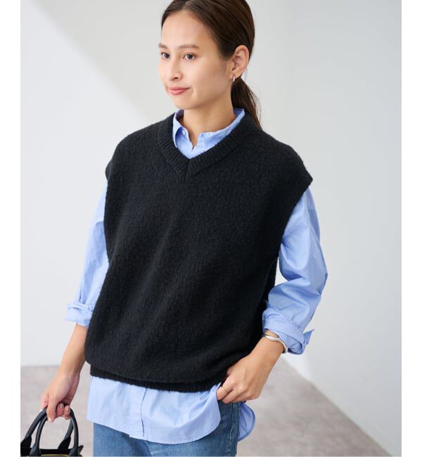 FRAMeWORK「ATON/エイトン WOOL CASHMERE BOUCLE V-NECK VEST」|ニット・セーター|