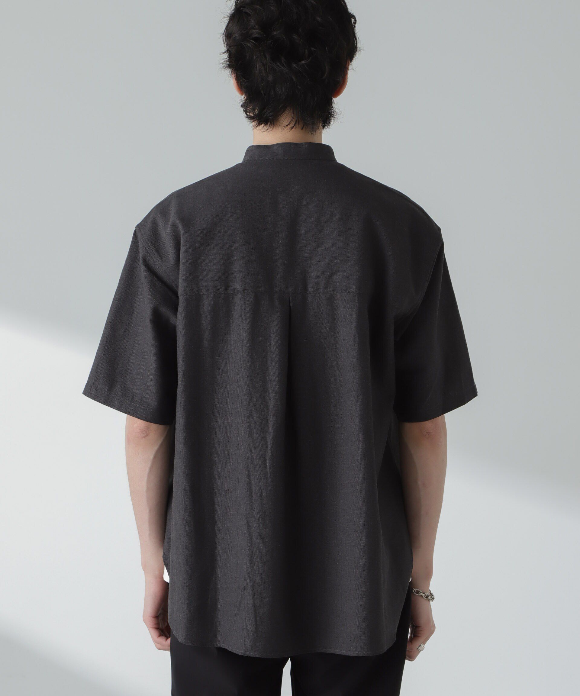 nano･universe「リネンコットンヘリンボーンバンドカラーシャツ」|シャツ・ブラウス|