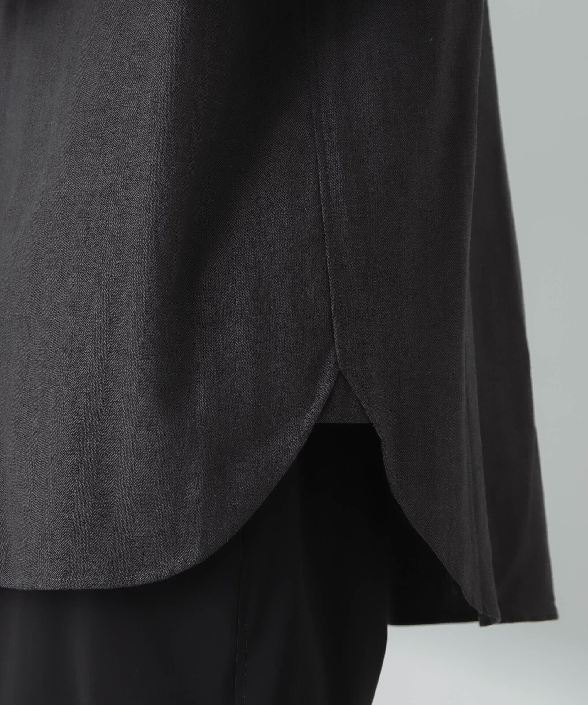 nano･universe「リネンコットンヘリンボーンバンドカラーシャツ」|シャツ・ブラウス|