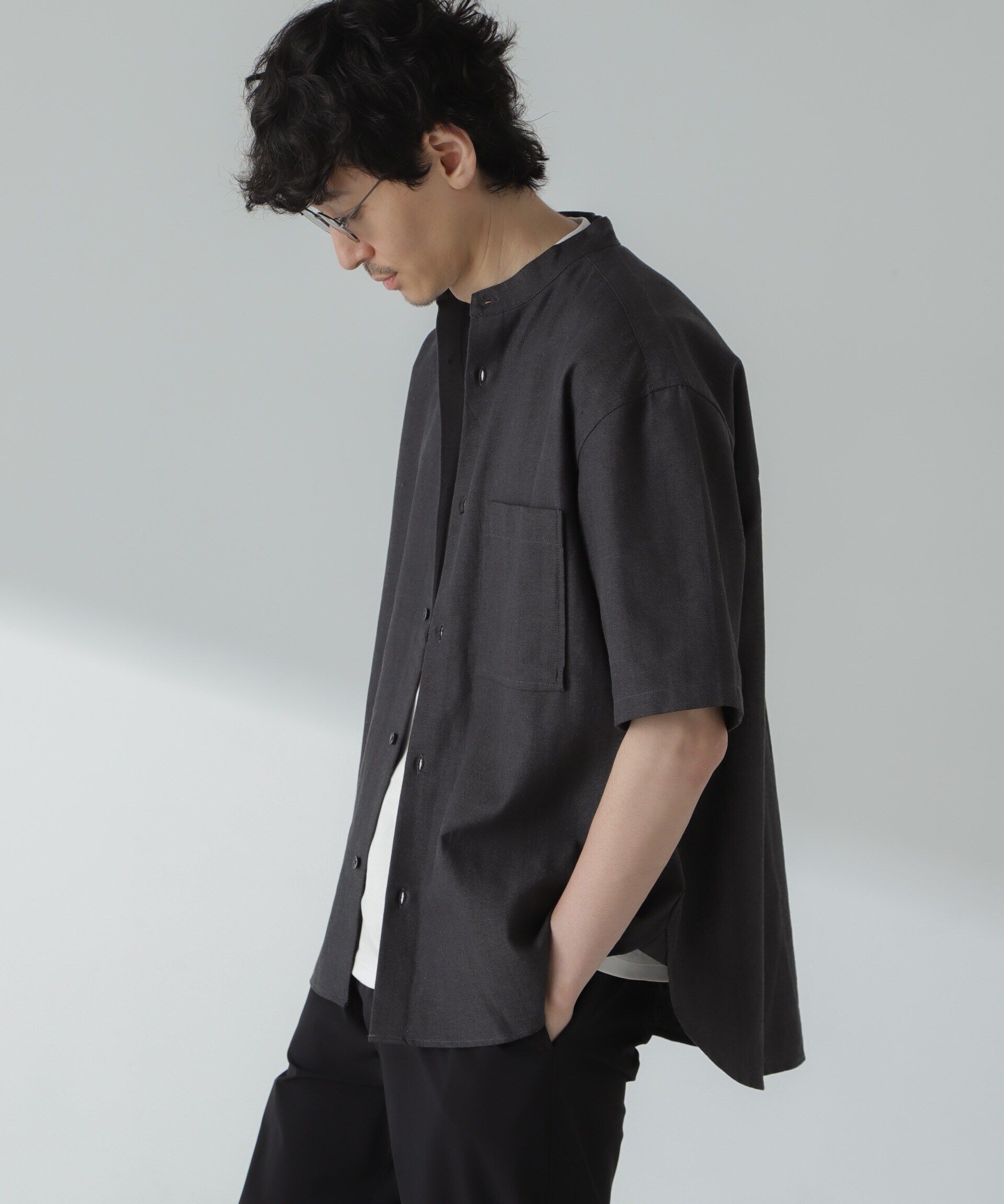 nano･universe「リネンコットンヘリンボーンバンドカラーシャツ」|シャツ・ブラウス|