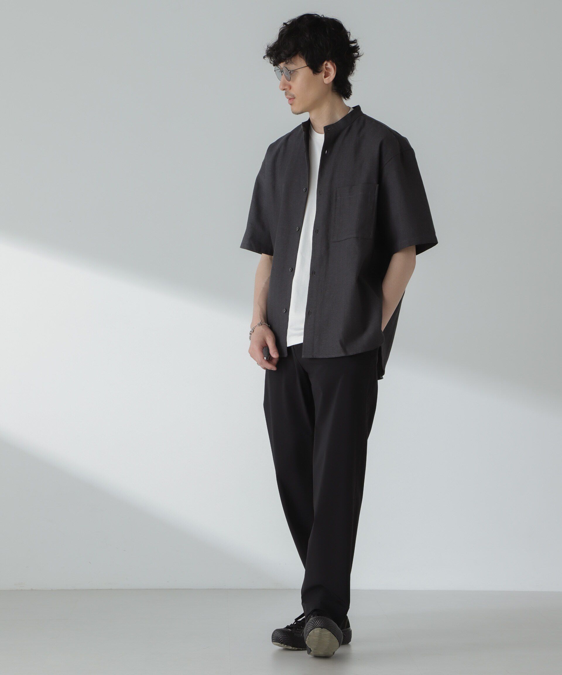 nano･universe「リネンコットンヘリンボーンバンドカラーシャツ」|シャツ・ブラウス|