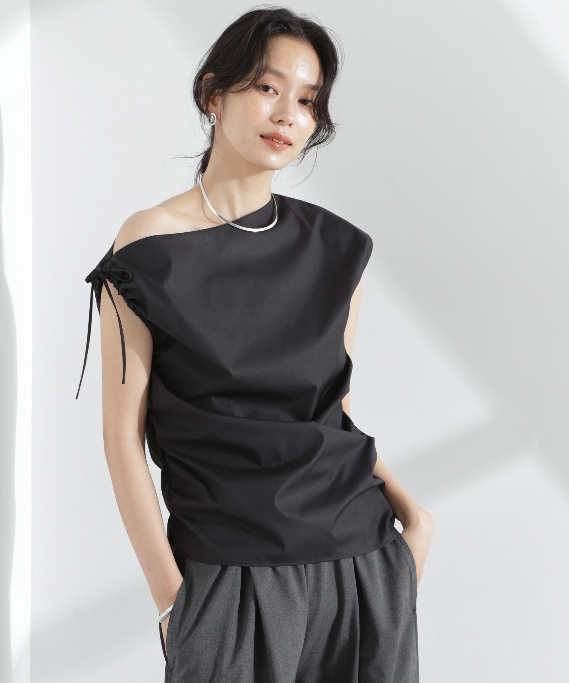 nano･universe「アシンメトリーギャザートップス」|シャツ・ブラウス|