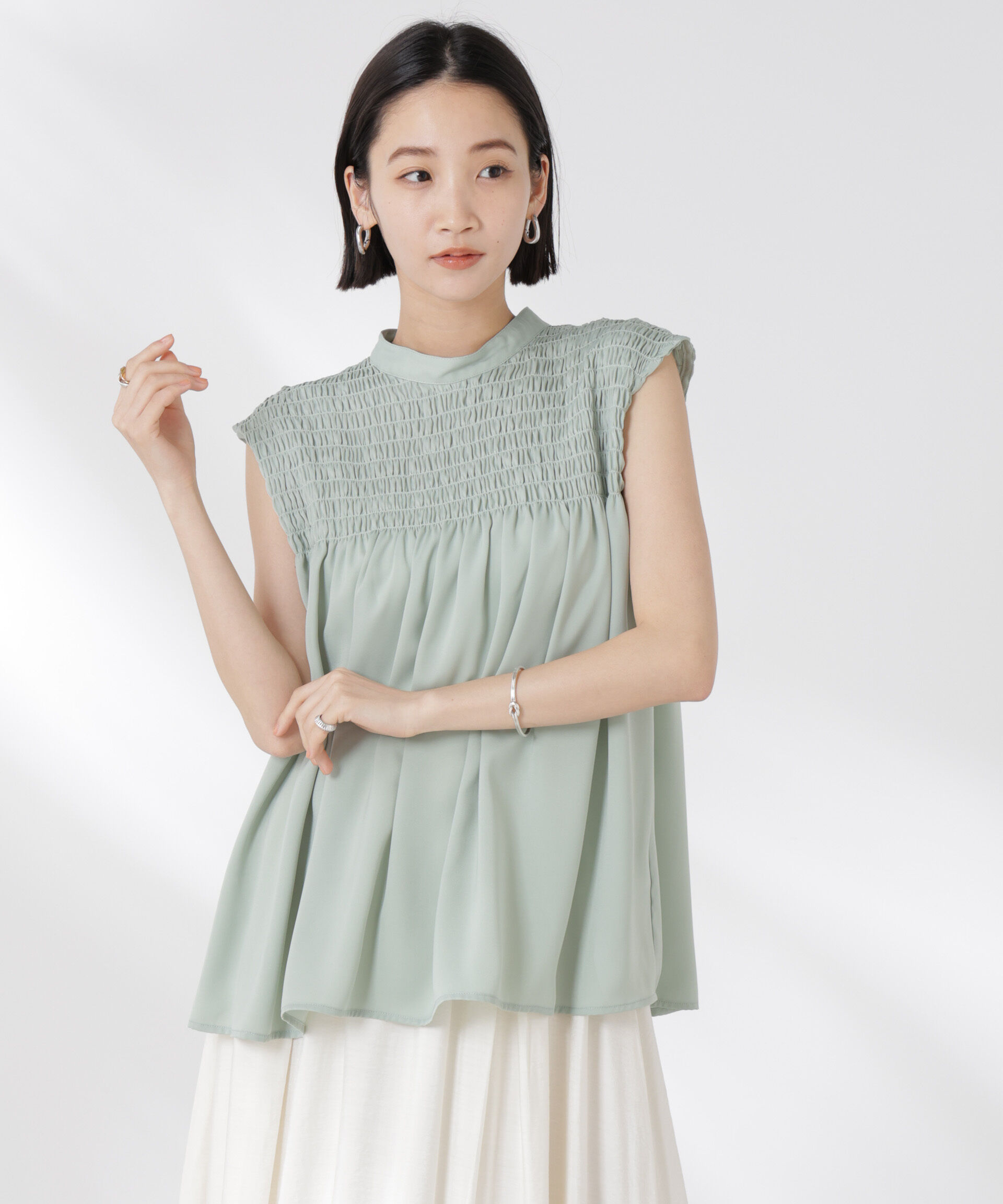 nano･universe「フロントシャーリングノースリーブブラウス」|シャツ・ブラウス|