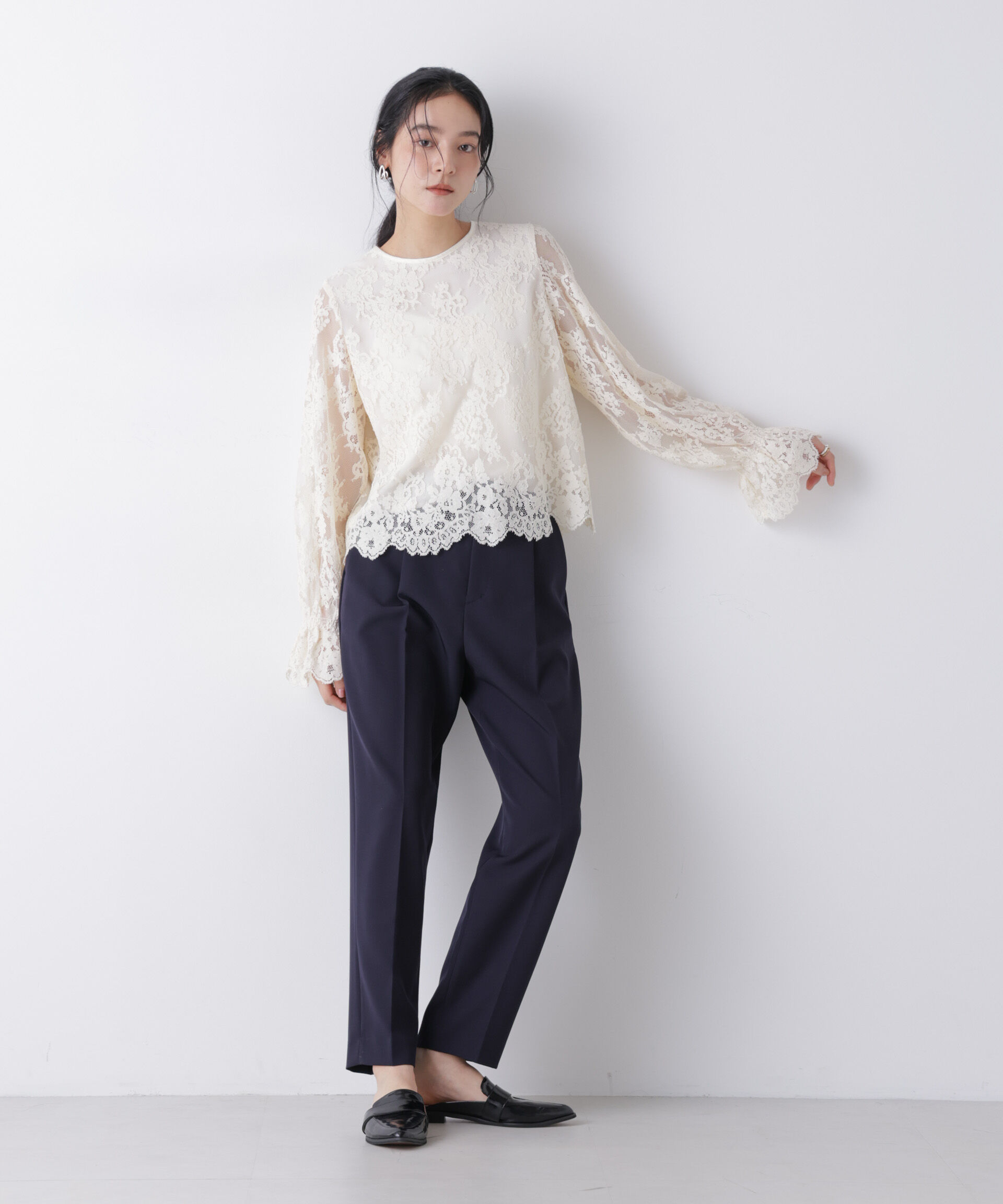 nano･universe「デイリーファンクション タックテーパードパンツ(セットアップ可)」|チノ|