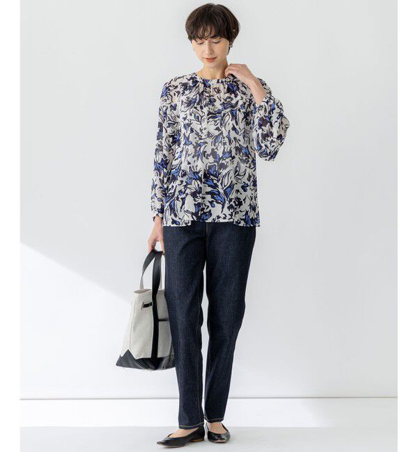 23区「【洗える】ニュアンスフラワー プリント ブラウス」|シャツ・ブラウス|