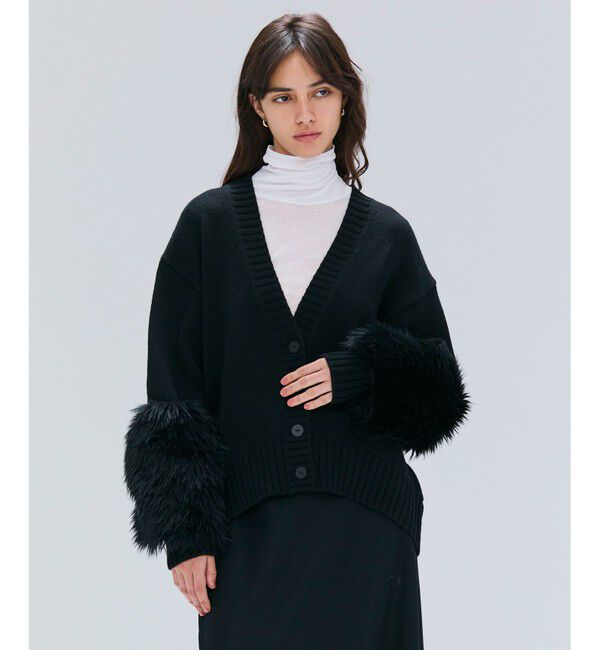 BEIGE,「【洗える】CHESTER / フェイクファーVネックカーディガン」|ニット・セーター|Black