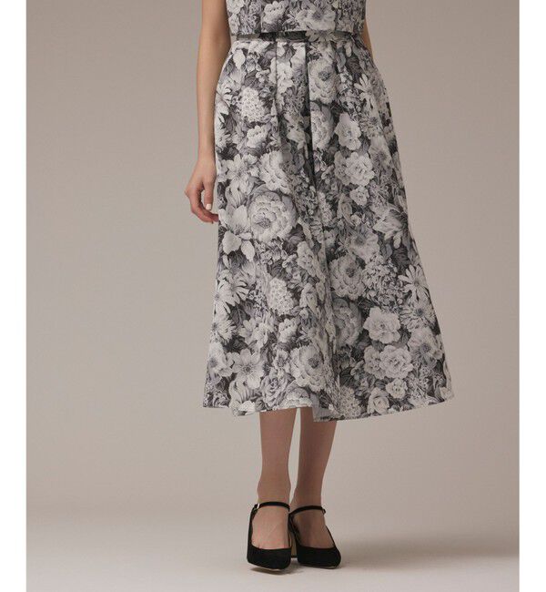 GRACE CONTINENTAL「アンティークフラワータックスカート」|スカート|ブラック