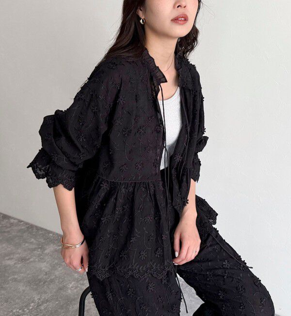 fredy emue「3D刺繍スカラップ前開きブラウス」|シャツ・ブラウス|