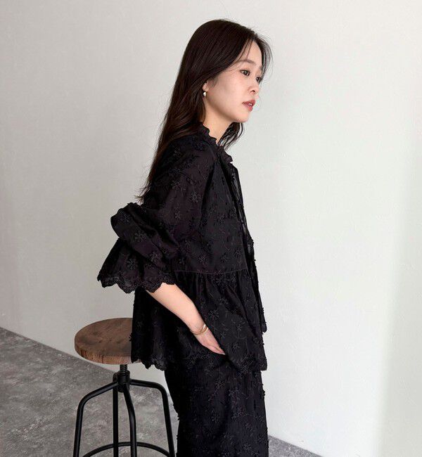 fredy emue「3D刺繍スカラップ前開きブラウス」|シャツ・ブラウス|