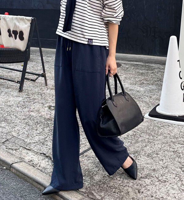 fredy emue「シルキーリネンイージーパンツ」|チノ|ネイビー