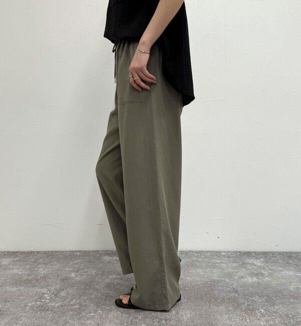 fredy emue「シルキーリネンイージーパンツ」|チノ|