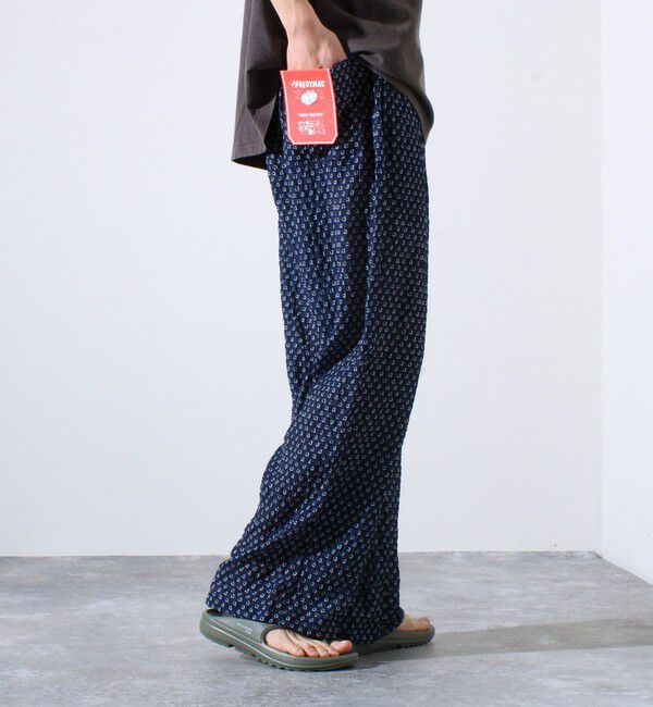 FREDY MAC「【FREDYMAC/フレディマック】シアサッカー素材 総柄 イージーパンツ」|チノ|ブルー系その他