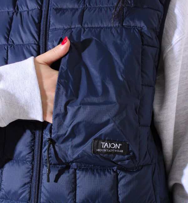 GLOSTER「【2WAYで着回せる】【UNISEX】GLOSTER配色別注 TAIONボア&times;ダウンベスト」|ダウンベスト・ベスト|