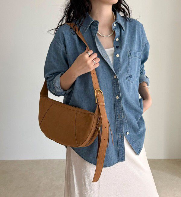 fredy emue「スエードラウンドショルダーバッグ」|ショルダー・メッセンジャー|キャメル