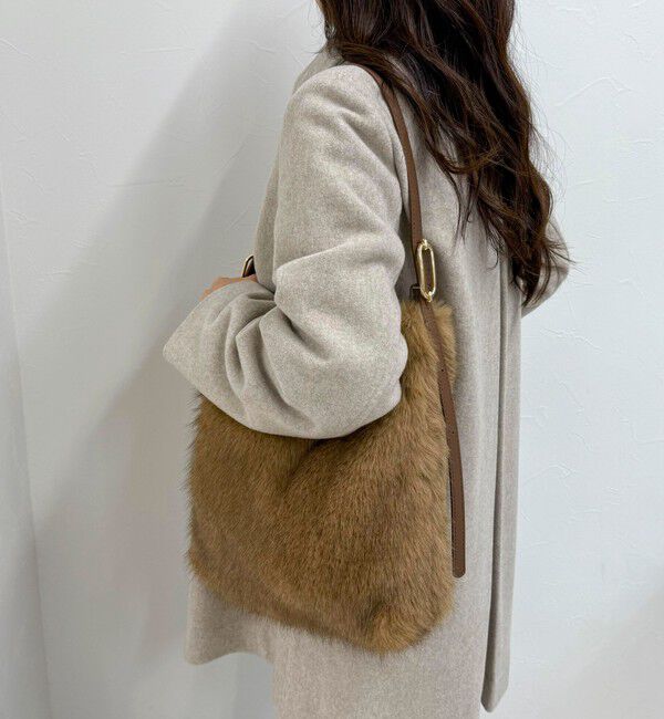 fredy emue「バックルワンハンドルファートートバッグ」|トートバッグ|