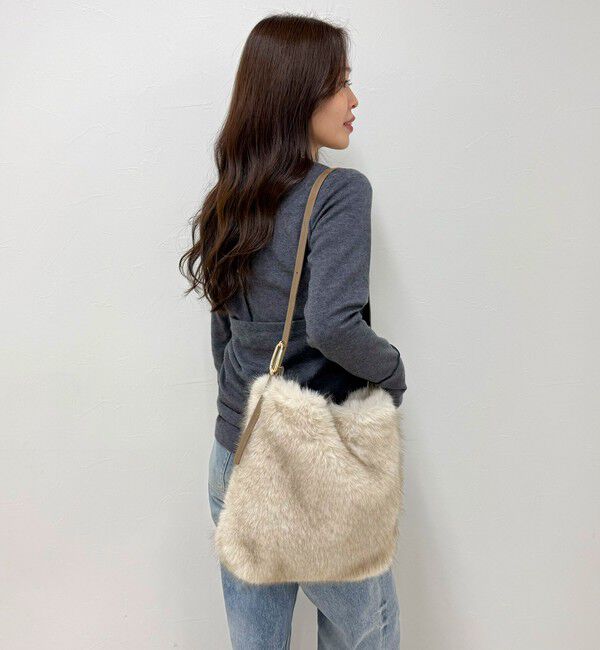 fredy emue「バックルワンハンドルファートートバッグ」|トートバッグ|