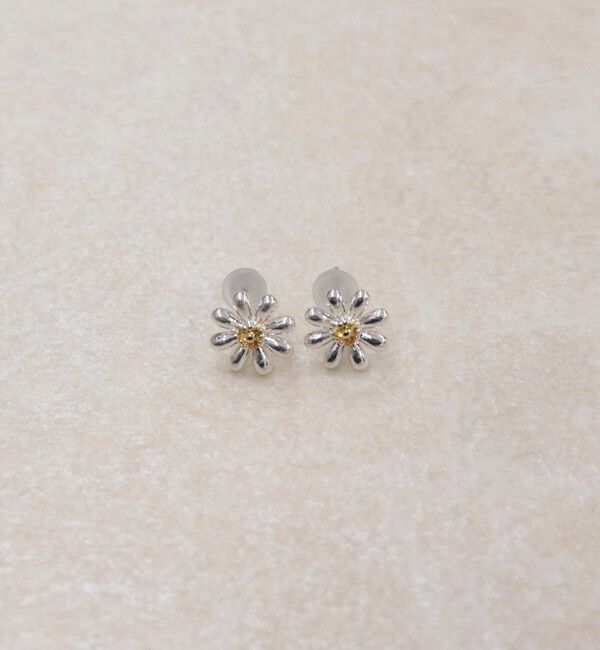 fredy emue「マーガレットピアス」|ピアス|