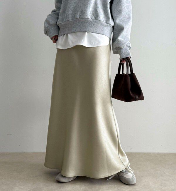 fredy emue「ヘビーサテンバイアススカート」|スカート|ライトグリーン