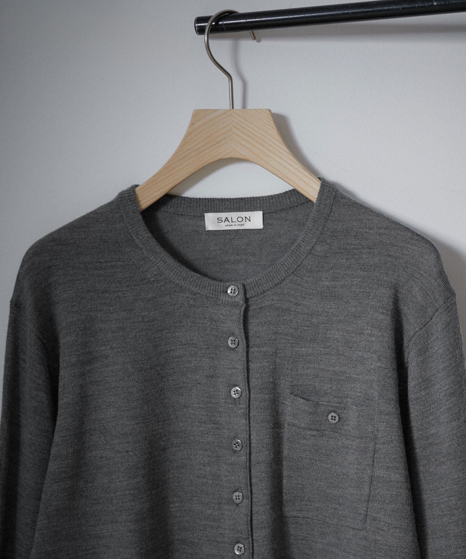 SALON adam et rope'「ウォッシャブルウールクルーネックカーディガン」|カーディガン|