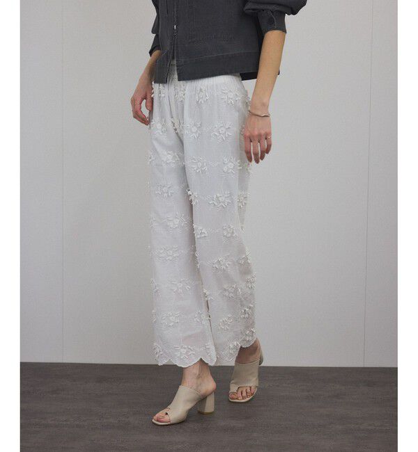 SALON adam et rope'「【WEB限定】3Dフラワーレースワイドパンツ［セットアップ対応］」|チノ|