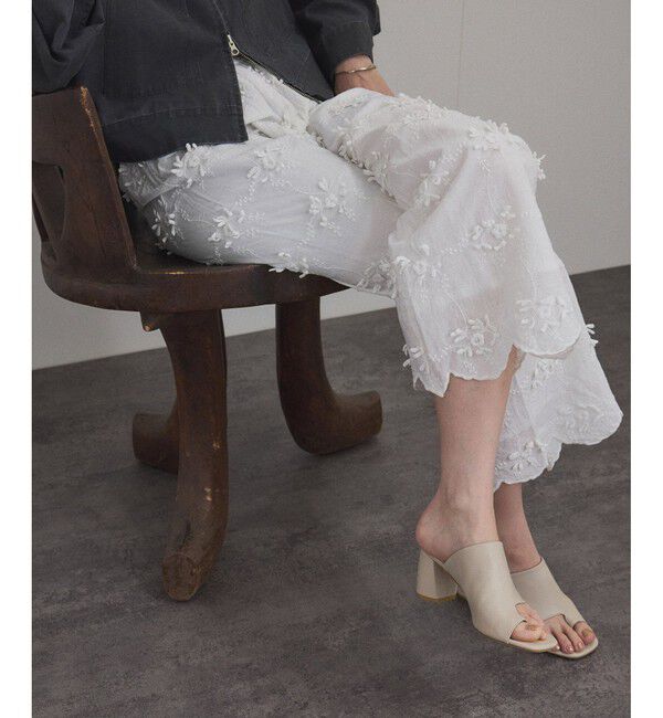 SALON adam et rope'「【WEB限定】3Dフラワーレースワイドパンツ［セットアップ対応］」|チノ|