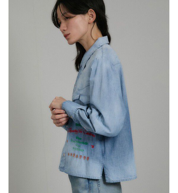 SALON adam et rope'「【KURO（クロ）】HANDLER EMBROIDERY WESTERN SHIRT / フラワープリントデニムシャツ」|シャツ・ブラウス|
