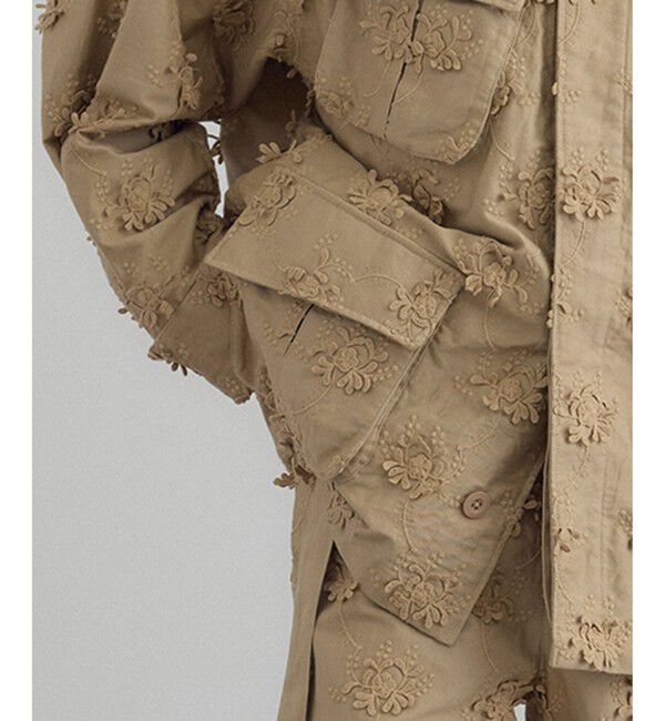 SALON adam et rope'「【crinkle crinkle crinkle】3Dエンブロイダリーミリタリーシャツ」|シャツ・ブラウス|