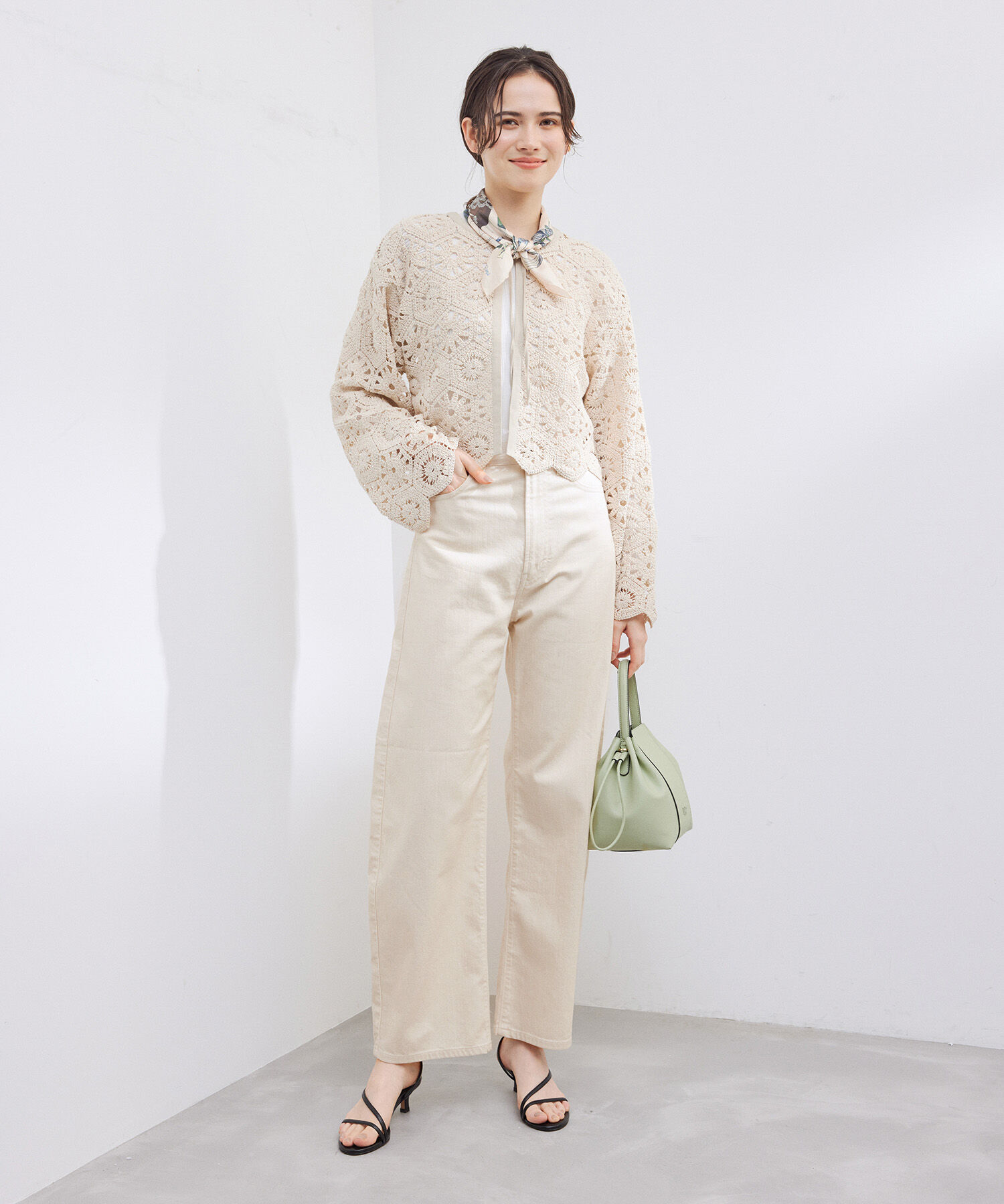 ROPE「【洗える】カーブラインカラーチノデニムパンツ」|チノ|