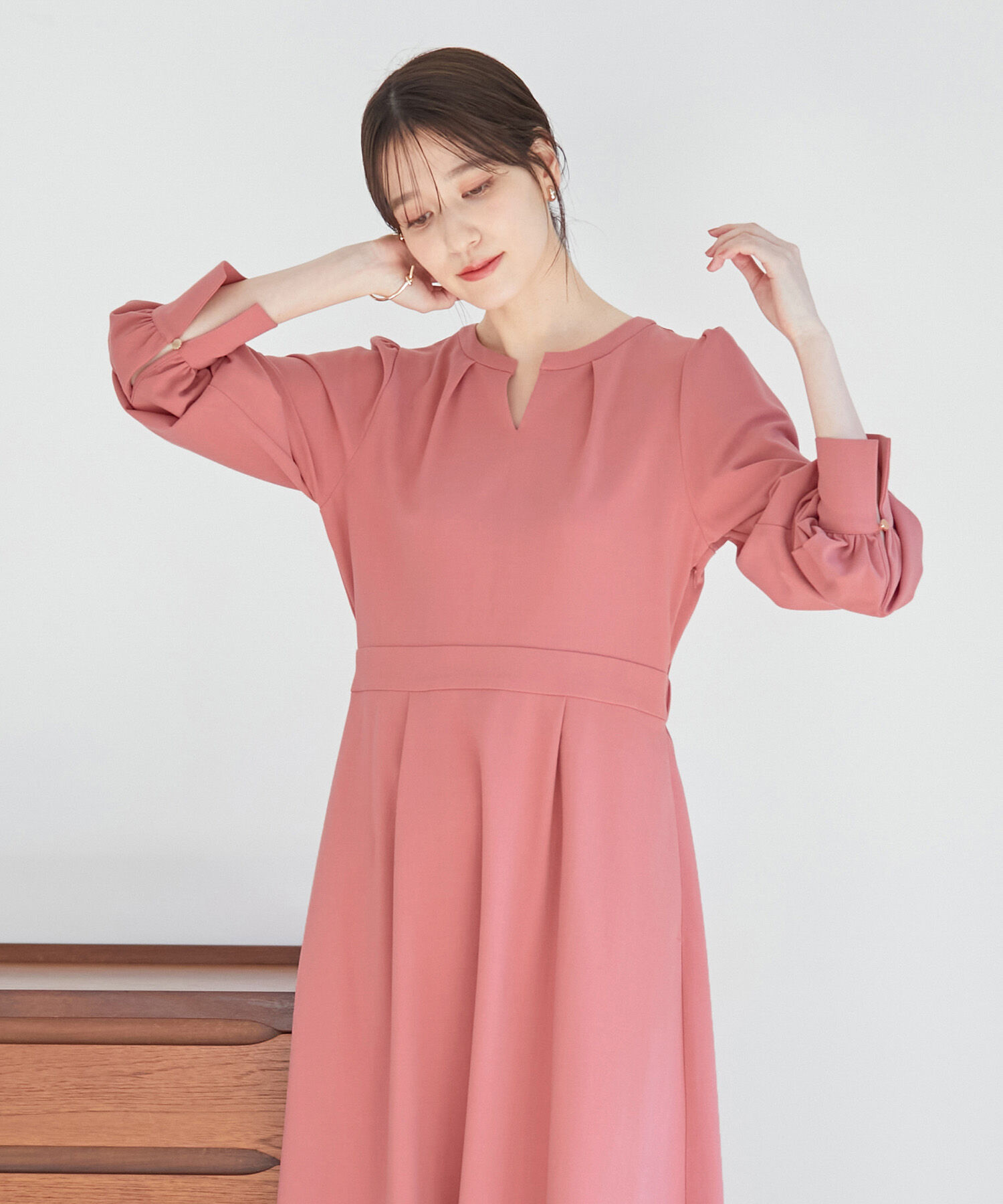 VIS「【270days美ストレッチシリーズ】【洗える】スキッパーワンピース」|ワンピース|