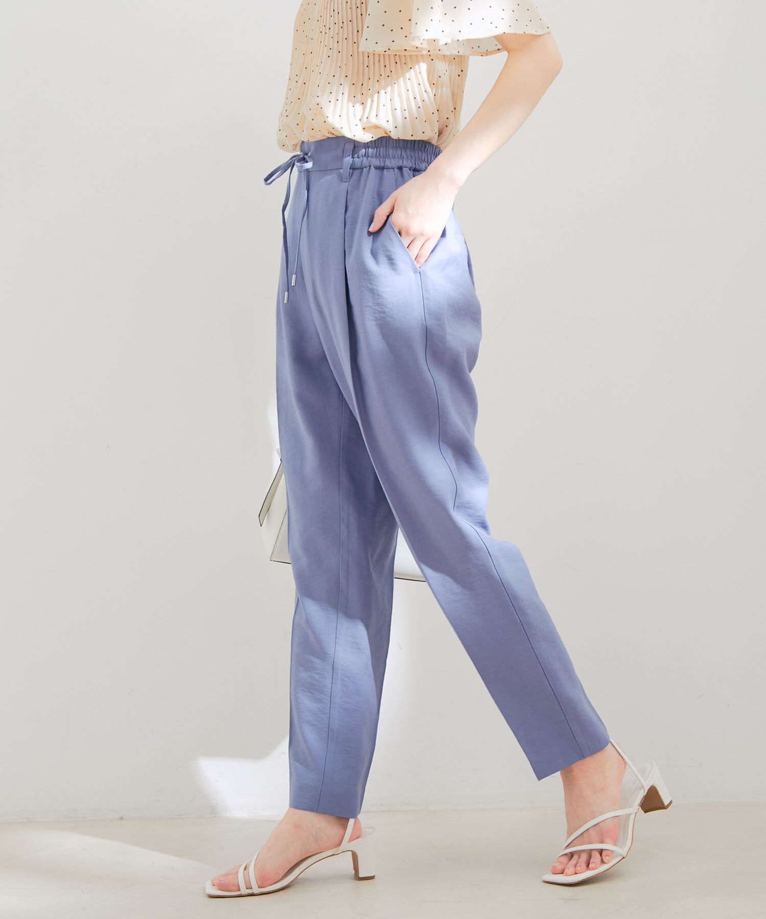 VIS「【接触冷感・洗える】イージーテーパードパンツ」|スラックス|ブルー系(46)