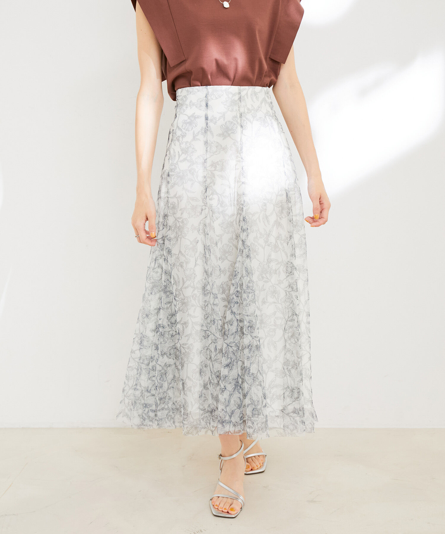 VIS「【洗える】チュール花柄プリントフレアマーメイドスカート」|スカート|