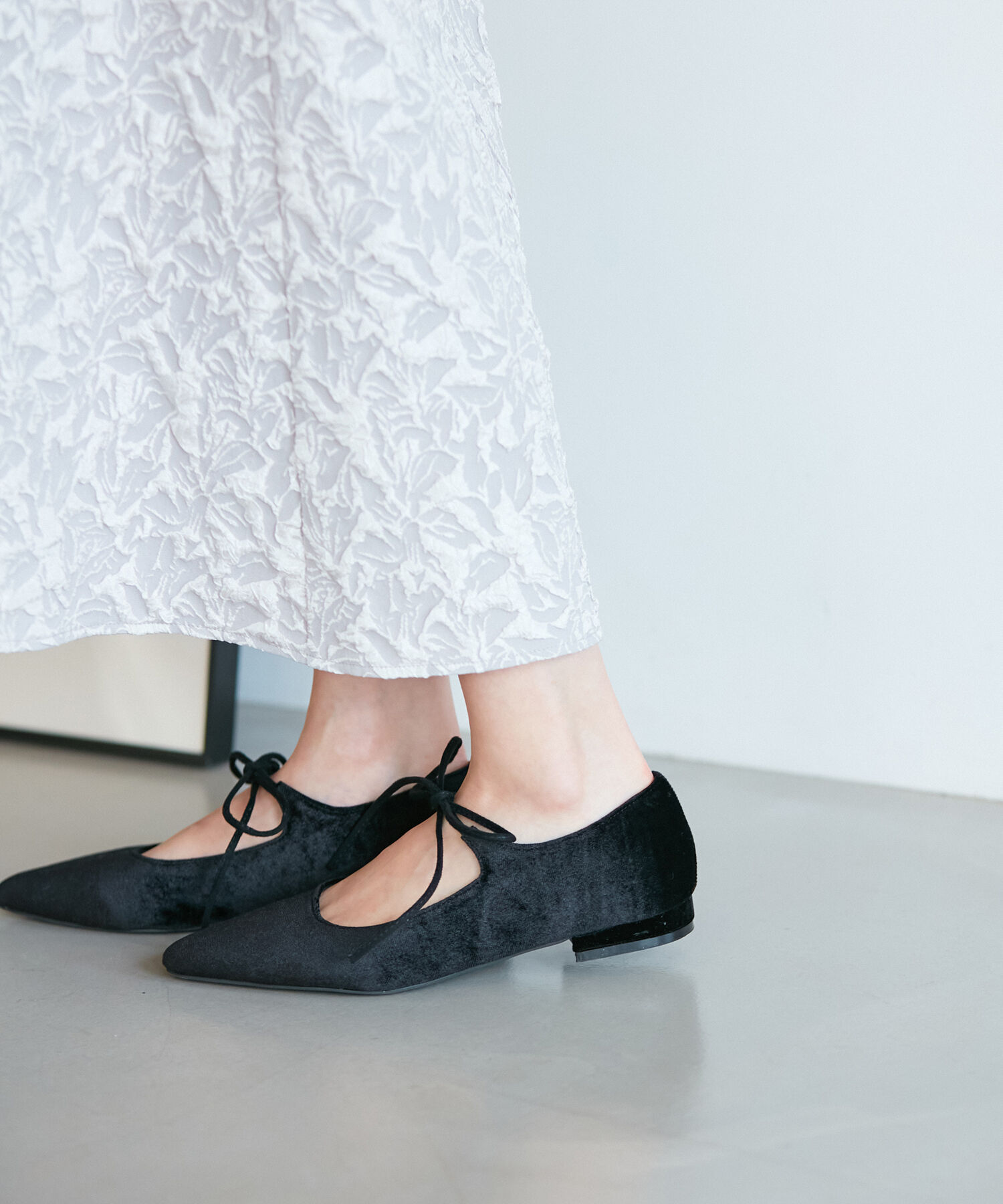 Juze「リボンフラットパンプス」|パンプス|