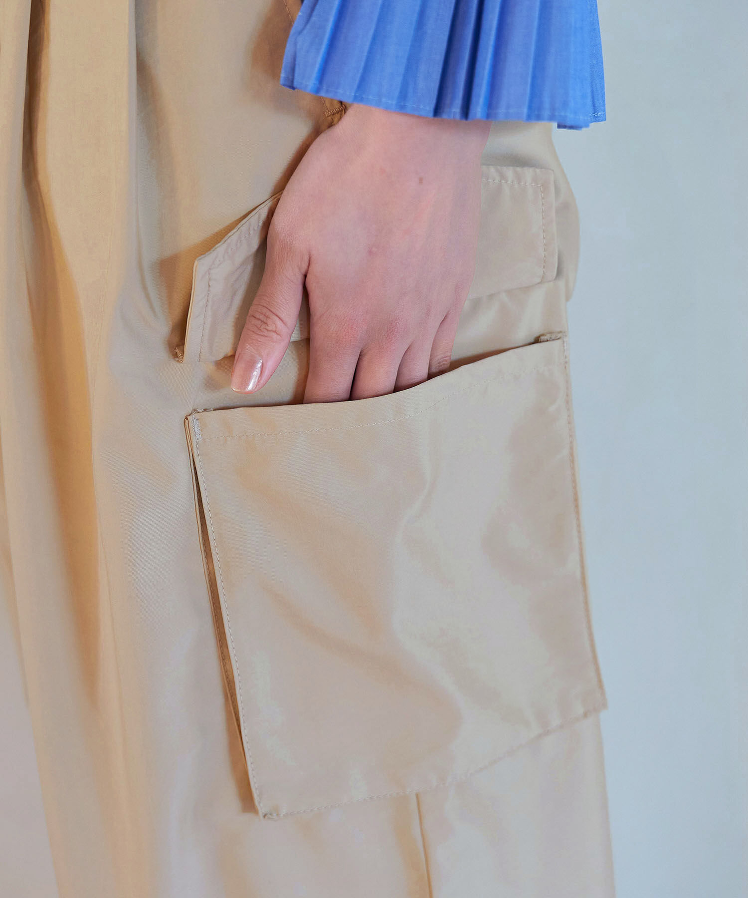 VIS「【セットアップ対応】タックギャザーワイドカーゴパンツ」|カーゴ|