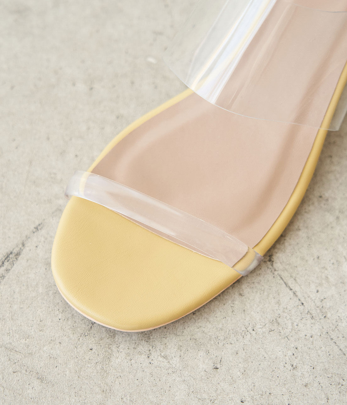 ROPE PICNIC PASSAGE「【WEB限定カラー:イエロー】クリアアッパー円柱クリアヒールミュール」|サンダル|