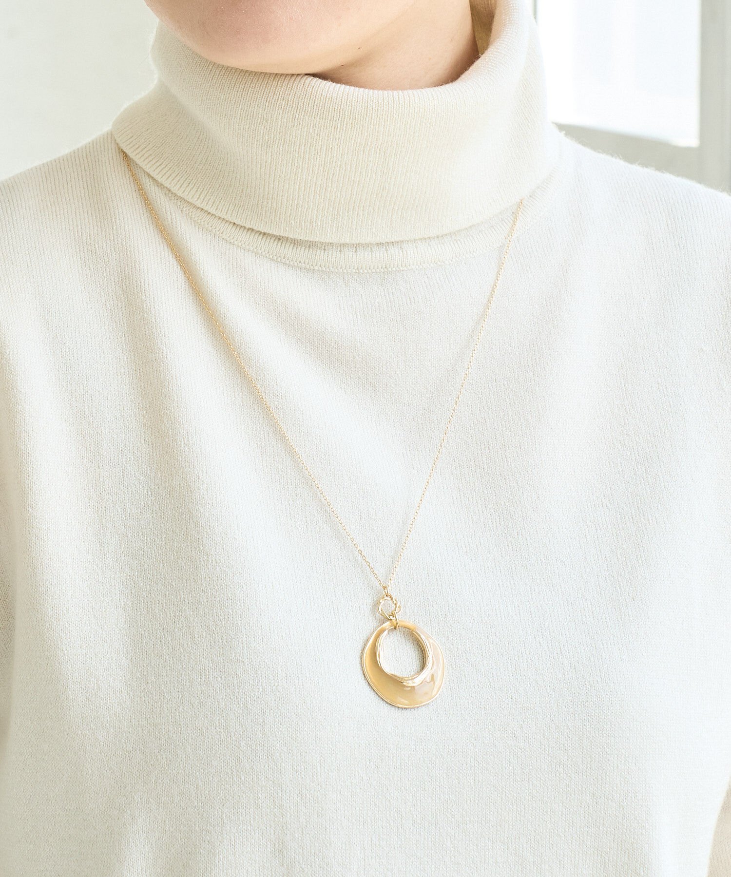 ROPE PICNIC PASSAGE「エポカラー変型サークルトップペンダント」|ネックレス|