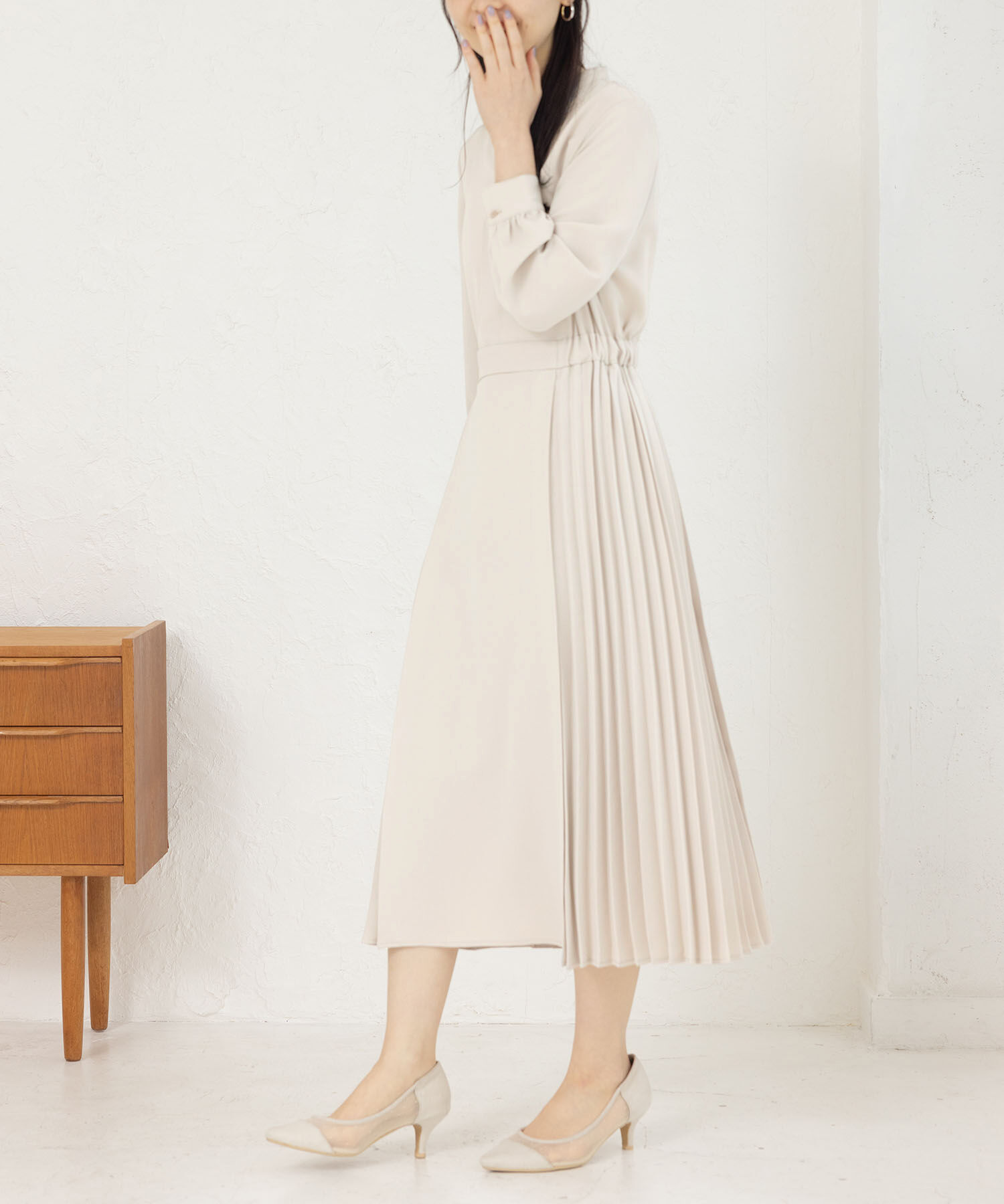 Rope&rsquo;Picnic「小柄さん向け/サイドプリーツキーネックワンピース」|ワンピース|