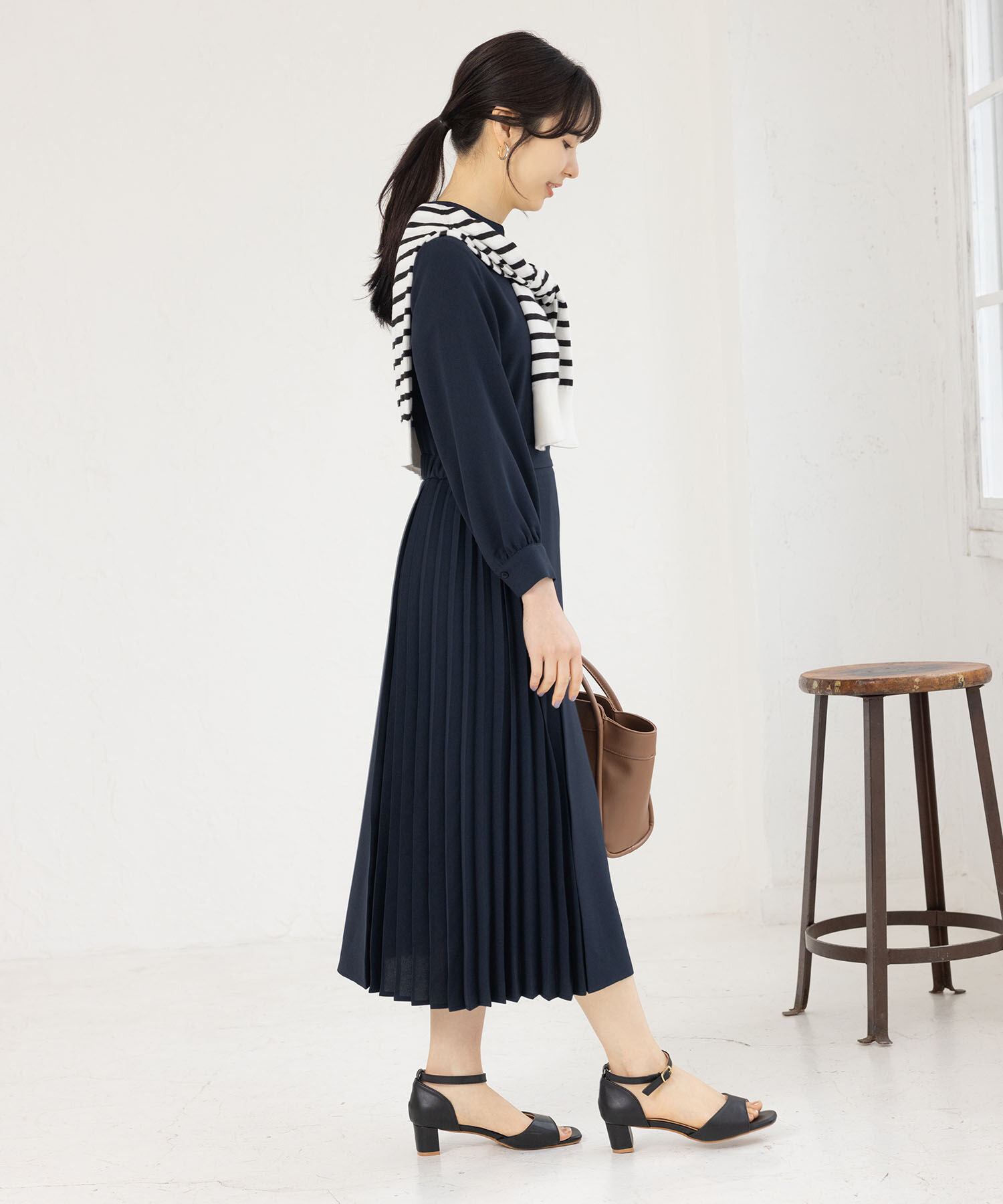 Rope&rsquo;Picnic「小柄さん向け/サイドプリーツキーネックワンピース」|ワンピース|