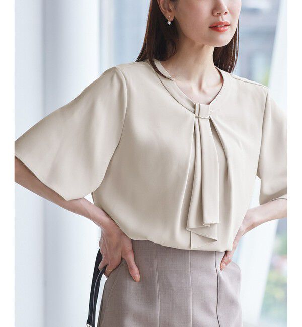 Rope&rsquo;Picnic「メタルパーツフロントフリルタイブラウス/通勤対応」|シャツ・ブラウス|ベージュ(27)