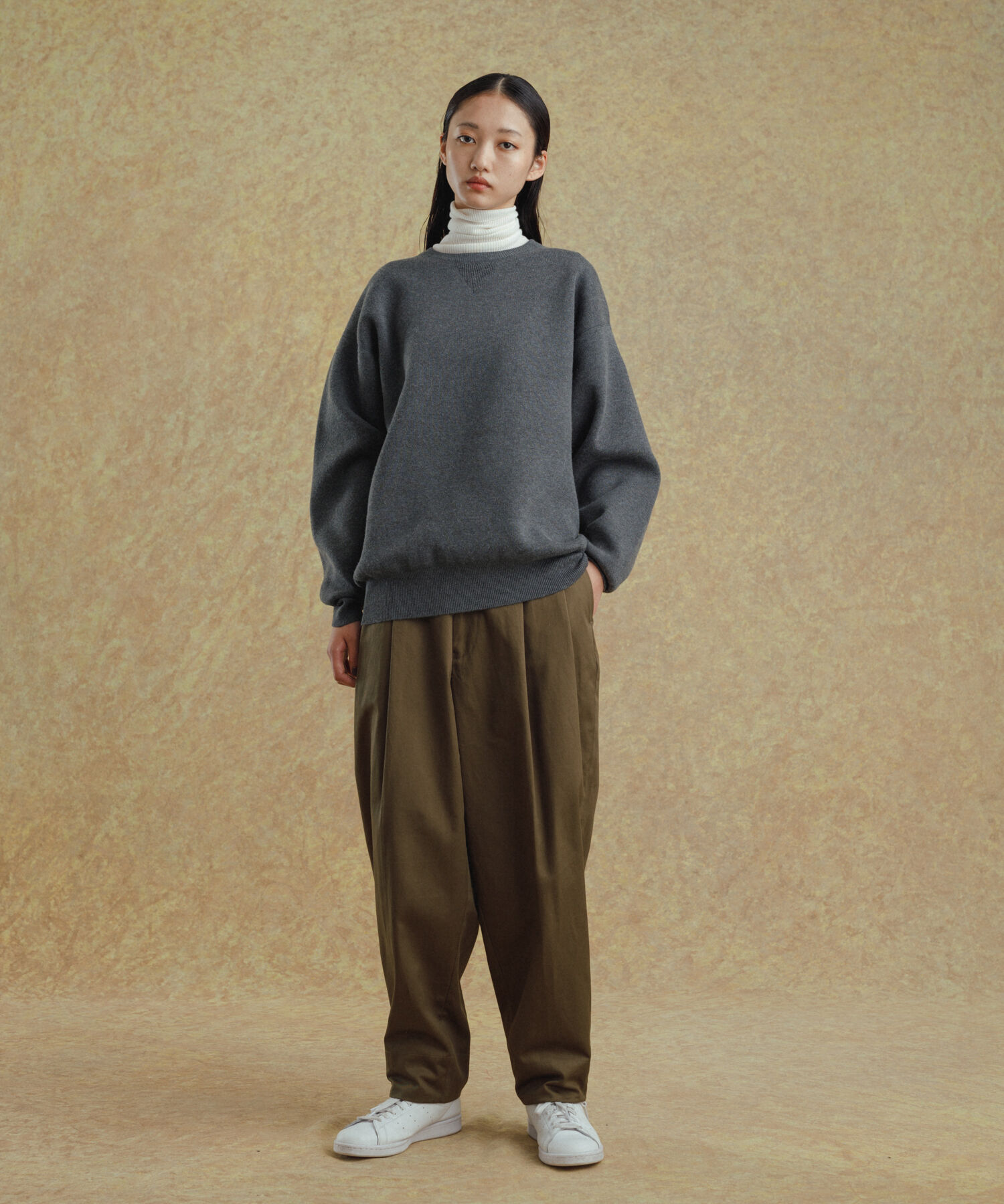 ADAM ET ROPE'「《ドラマ着用》杢スウェット クルーネック ニットプルオーバー/ヘビーウエイト/ユニセックス」|ニット・セーター|