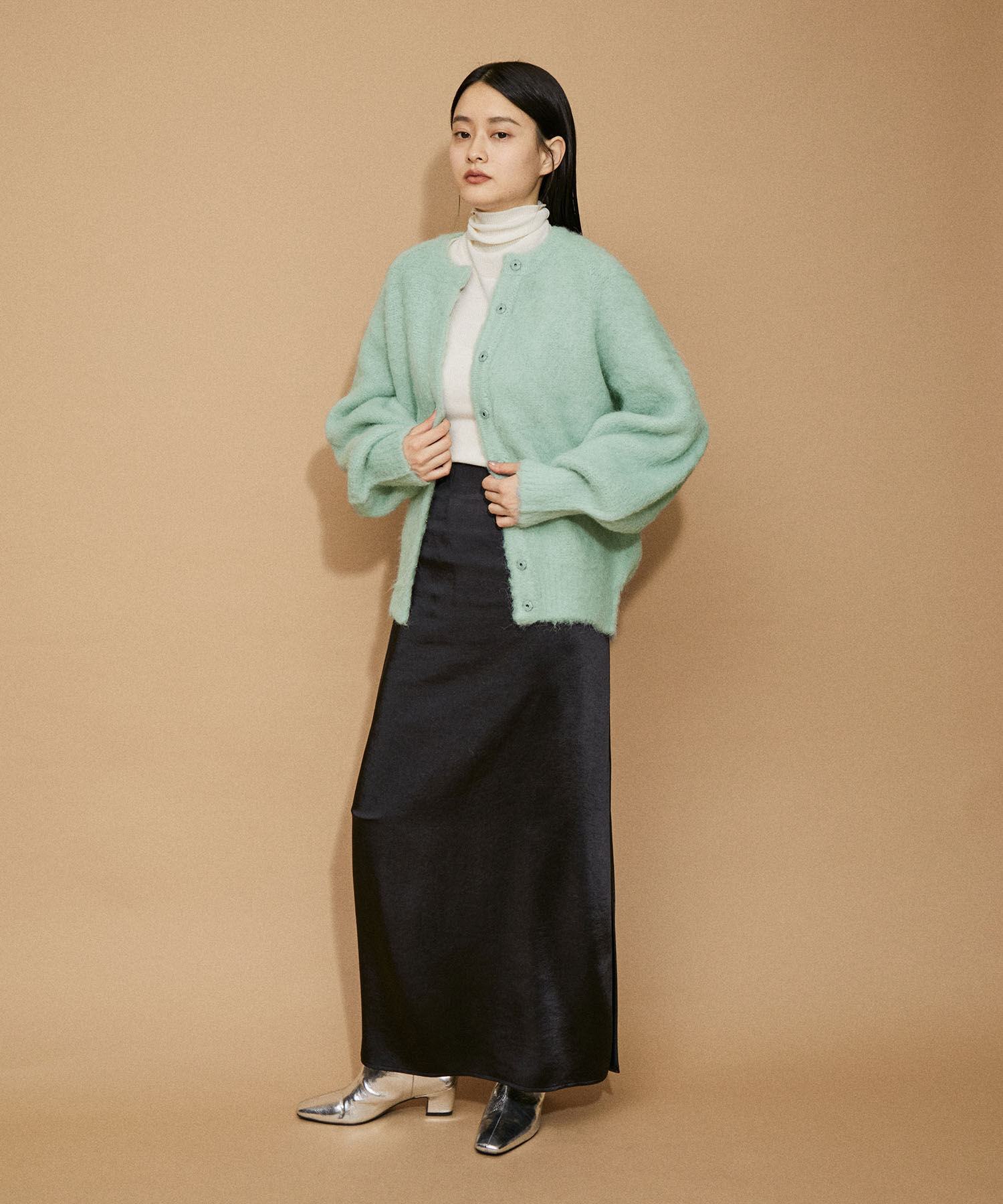 ADAM ET ROPE'「【WEB限定(一部店舗展開あり)】ファーニットミドルカーディガン」|カーディガン|