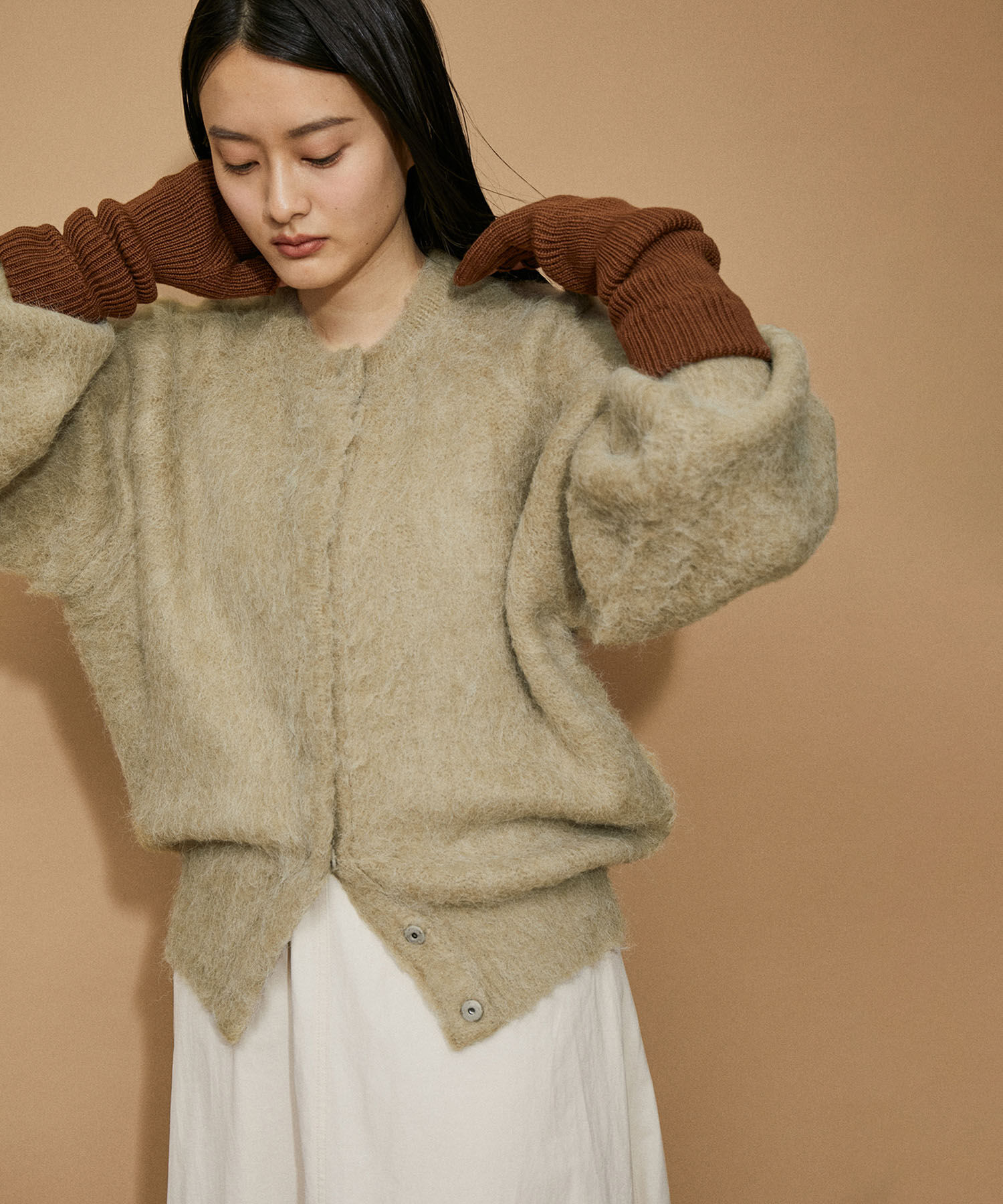 ADAM ET ROPE'「【WEB限定(一部店舗展開あり)】ファーニットミドルカーディガン」|カーディガン|ベージュ系(28)